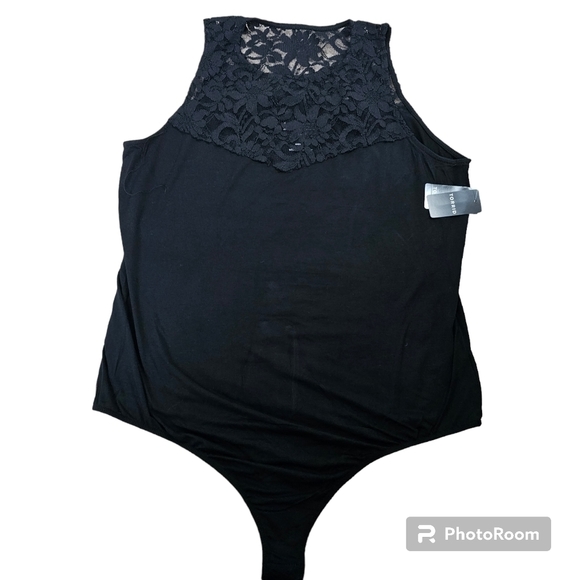 TORRID Super Soft Lace High Neck Bodysuit in 5X (32) - Picture 6 of 6